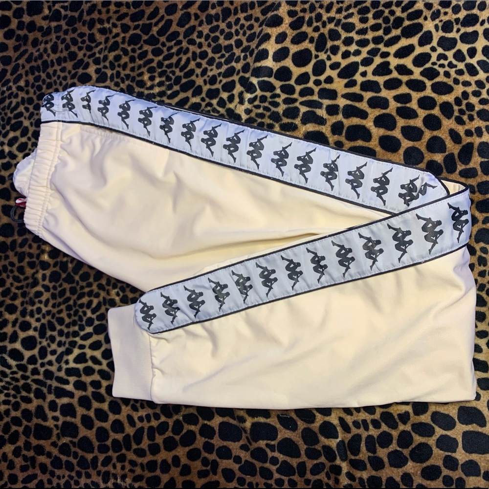 BRAND NEW cream kappa Banda Astoria track pants